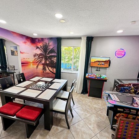 Vacay Spot Happy Escape 15 Min Beach Massage Shower Prime Loc! 6 Blocks Away From Bars, Nite Clubs, Res, Shops Miami Ngoại thất bức ảnh